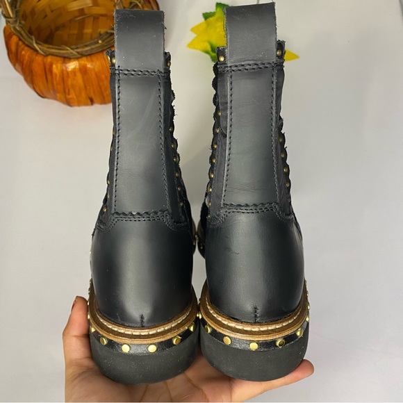 Free People Atlas Puffer Chelsea Black Booties Size 6 - Picture 7 of 13